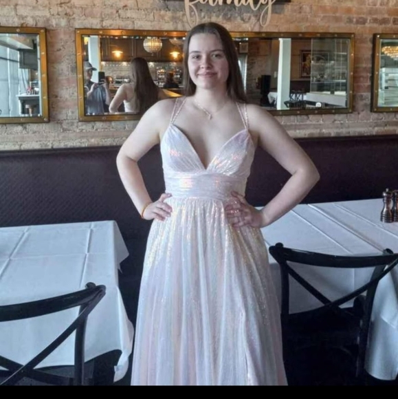 Irridecent Prom Dress Size 8 - Picture 1 of 6